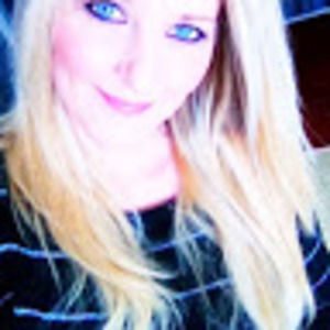 Meet your Posher, Rayna